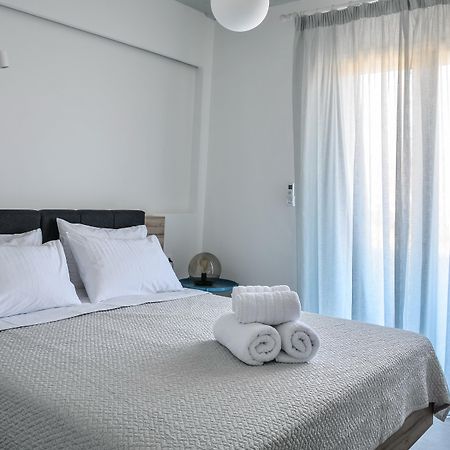 Pharos Apartments Gavrio Buitenkant foto