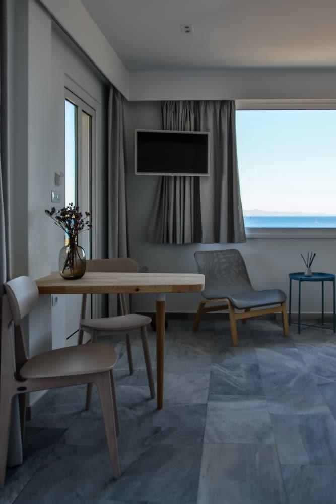 Pharos Apartments Gavrio Buitenkant foto